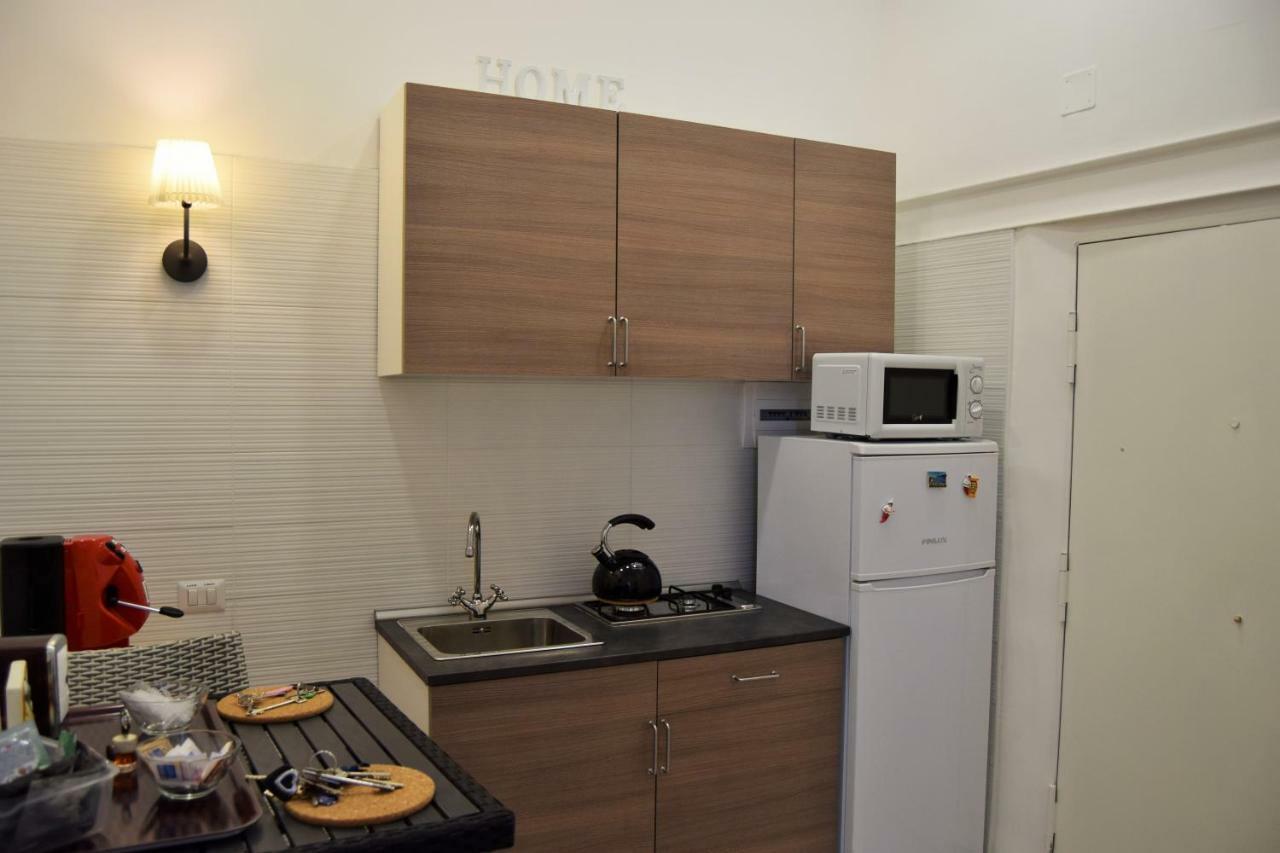 Domus San Biagio 14 Bed & Breakfast Naples Exterior photo