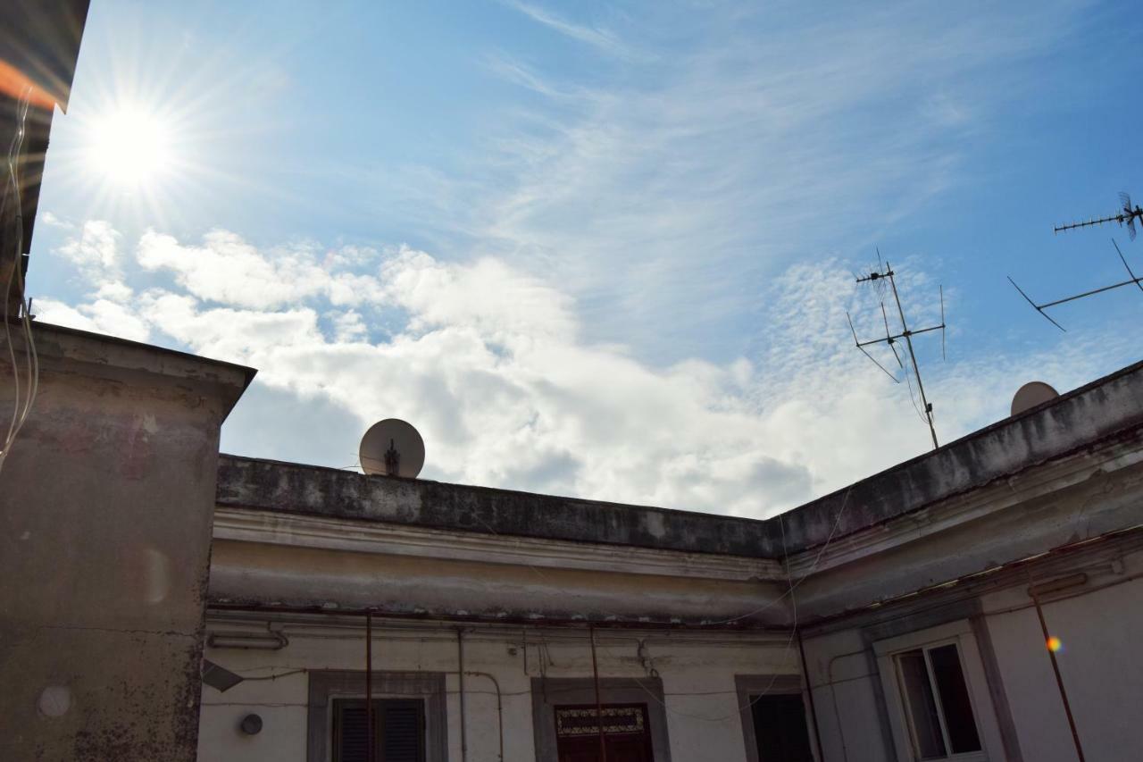 Domus San Biagio 14 Bed & Breakfast Naples Exterior photo