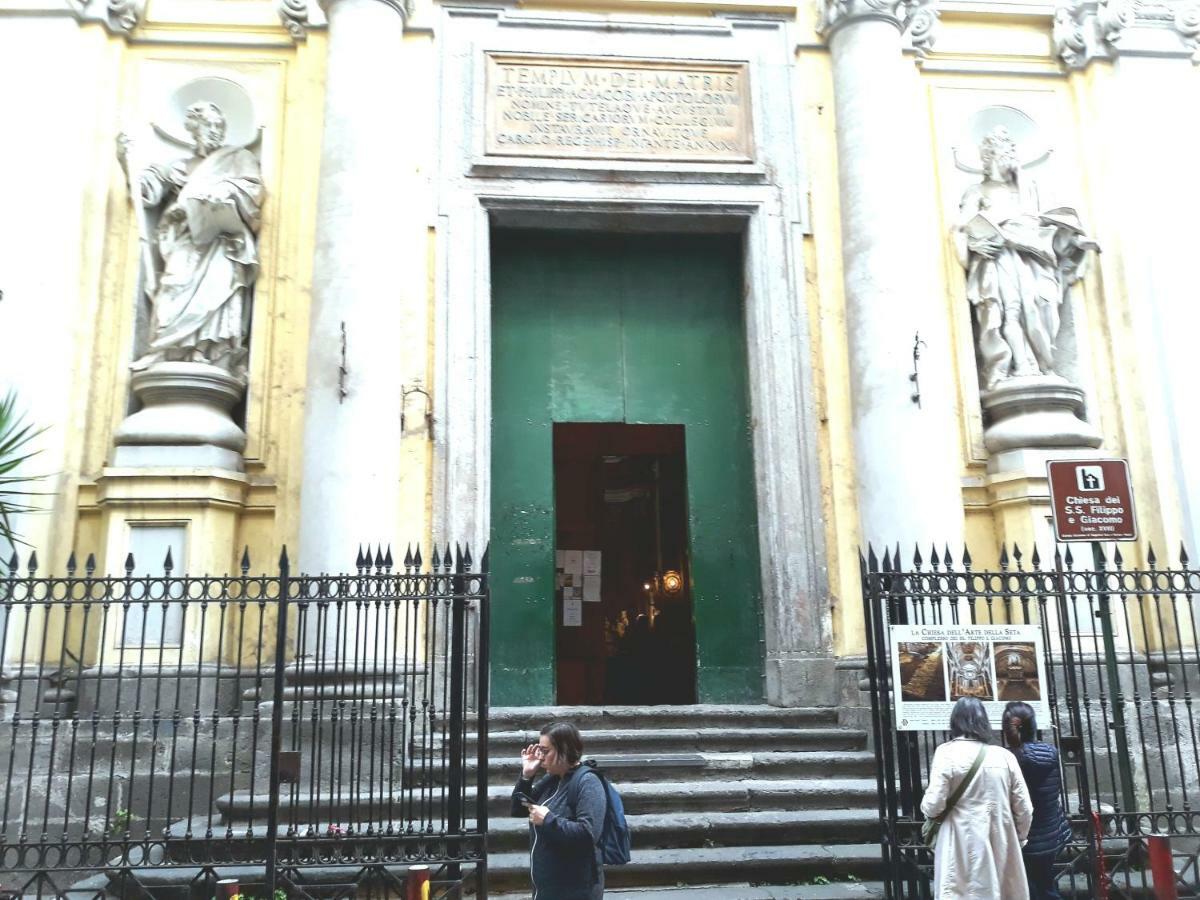 Domus San Biagio 14 Bed & Breakfast Naples Exterior photo