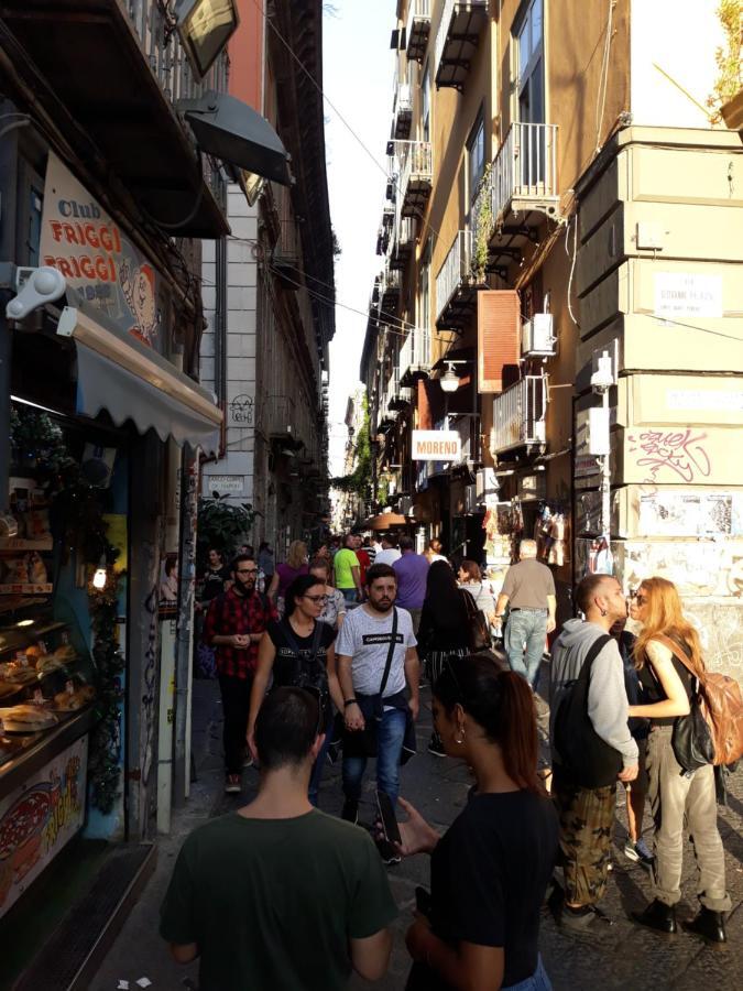 Domus San Biagio 14 Bed & Breakfast Naples Exterior photo