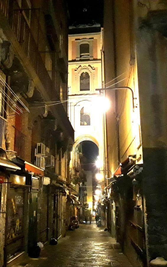 Domus San Biagio 14 Bed & Breakfast Naples Exterior photo